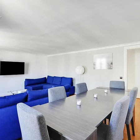 Apartment Pick A Flat's In Champs-elysees - Rue Ponthieu Paris