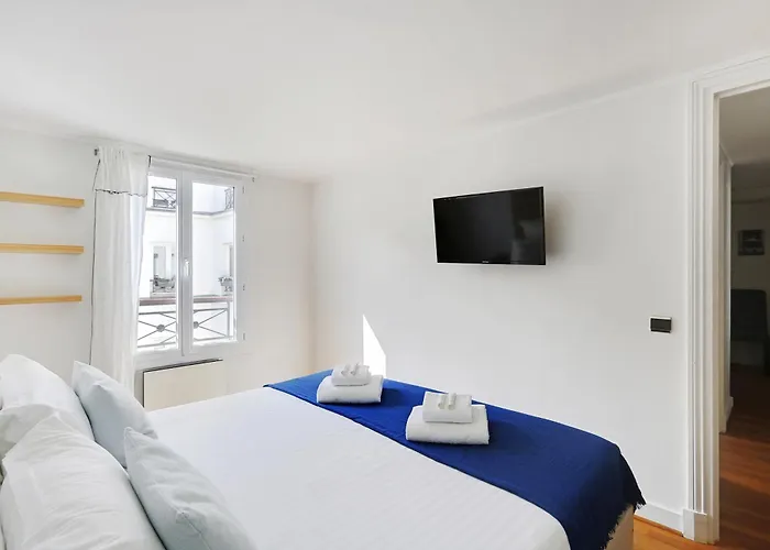 Appartement Pick A Flat's In Champs-elysées - Rue Ponthieu Paris
