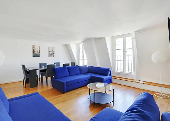 Appartement Pick A Flat's In Champs-elysées - Rue Ponthieu