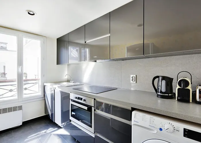 Pick A Flat's In Champs-elysées - Rue Ponthieu Appartement *