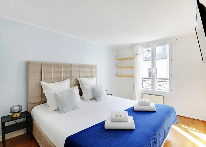 Pick A Flat's In Champs-elysées - Rue Ponthieu